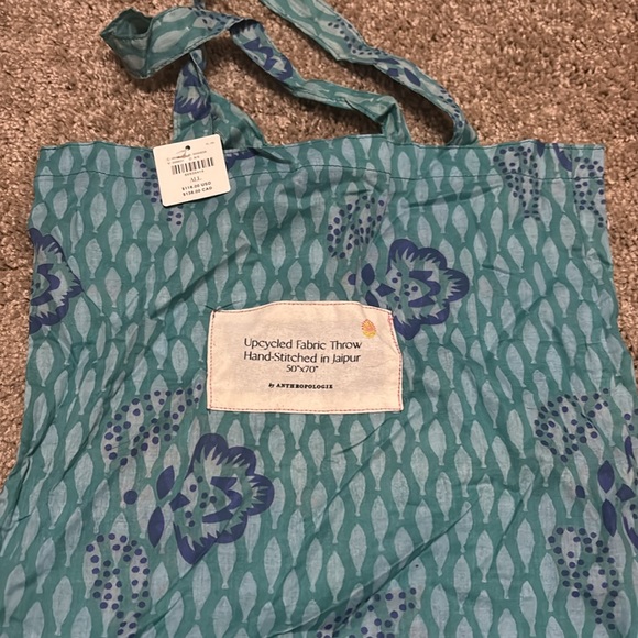 Anthropologie tote NWT - Picture 2 of 3